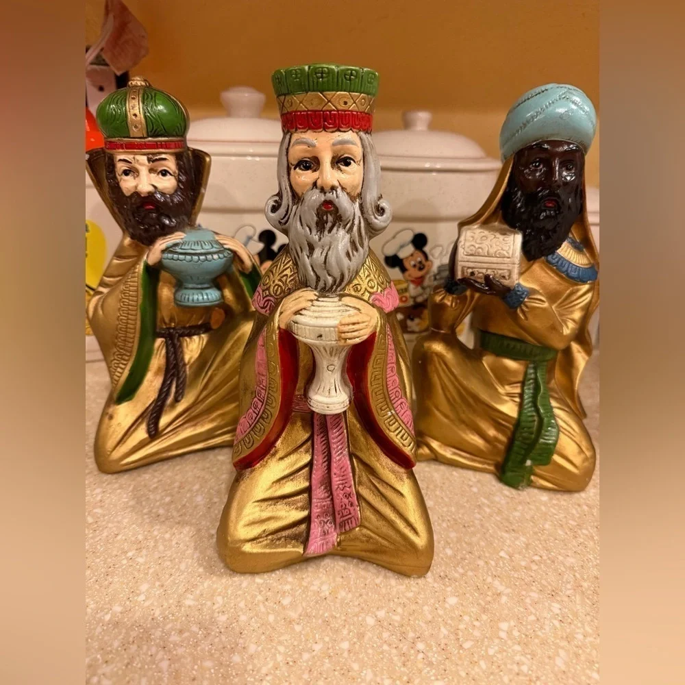 Vintage Ardco Holiday Golden Three Wise Men Christmas Figurines made in Japan